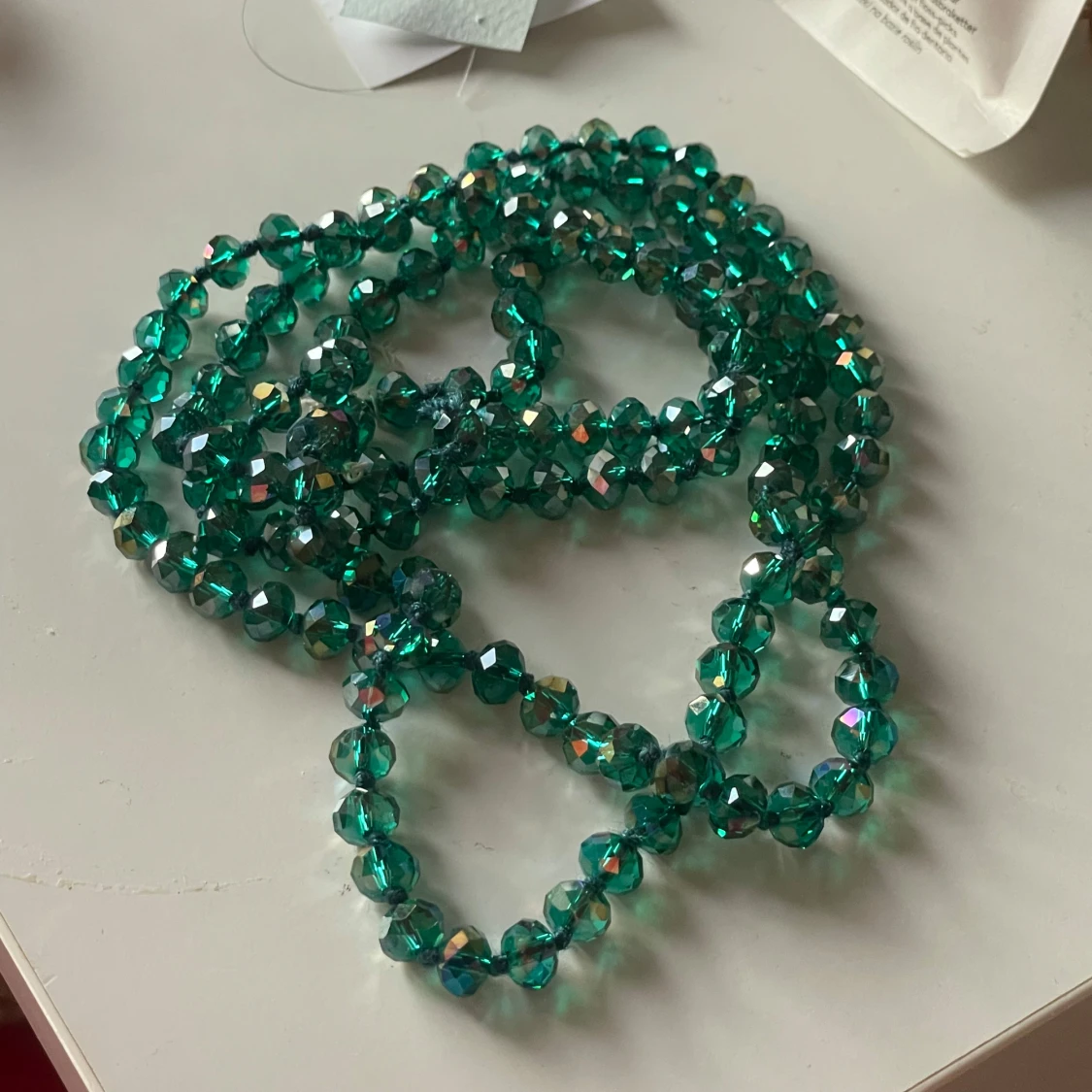 Grönt glittrigt pärlhalsband - 3