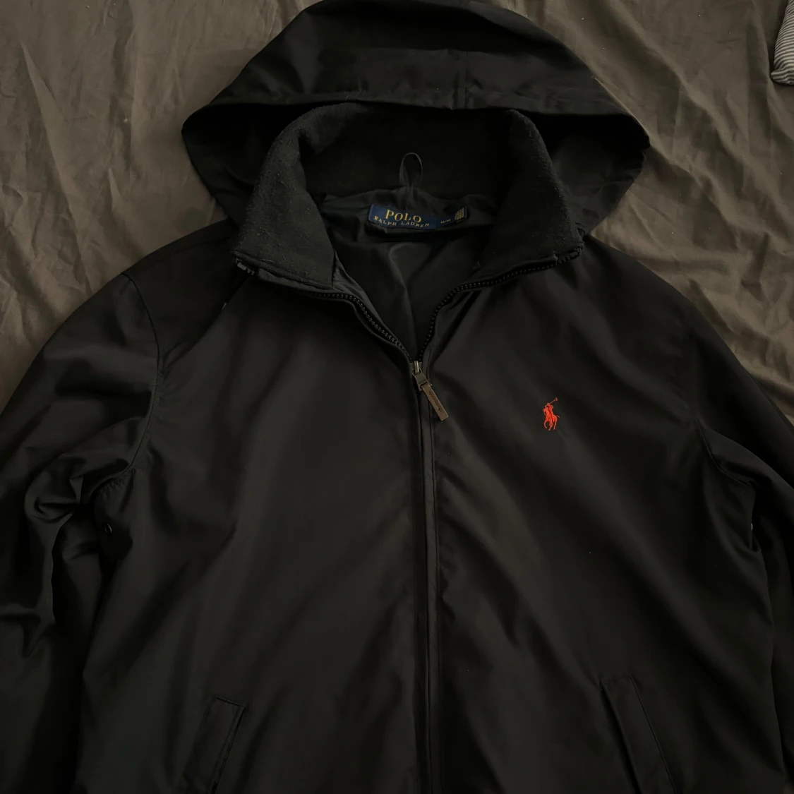 Svart vindjacka från Polo Ralph Lauren - 1