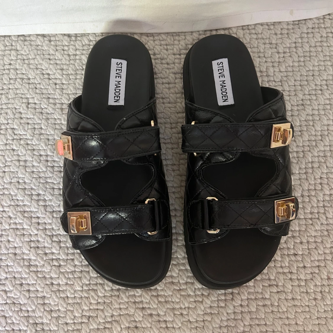 SteveMadden tofflor - 1