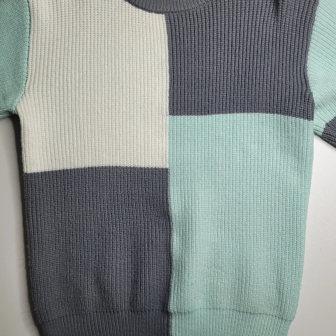 Mönstrad stickad tröja  - 2