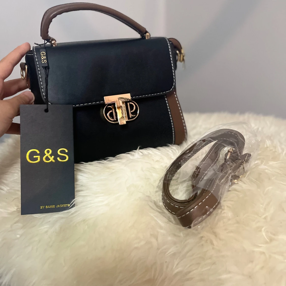 Svart och brun handväska från G&S - 2