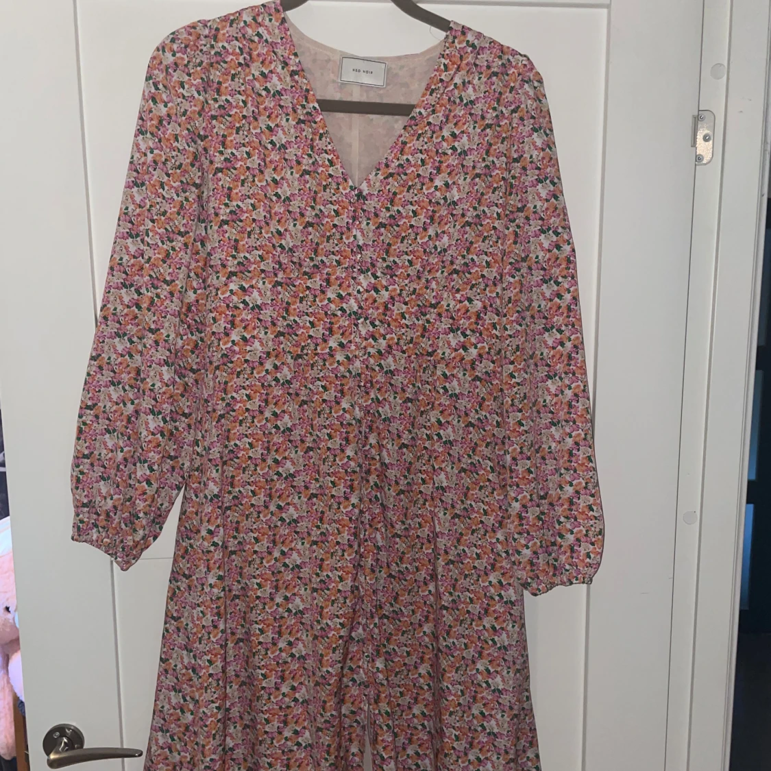 Blommig långklänning från Neo Noir