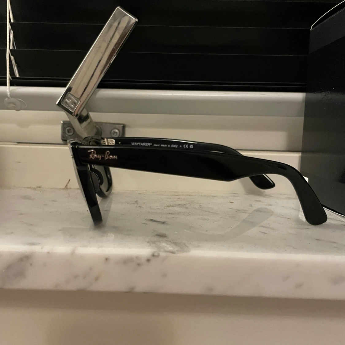 Svarta Wayfarer solglasögon från Ray-Ban - 1