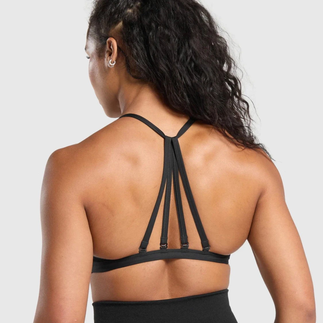 Svart sportbh från Gymshark - 1