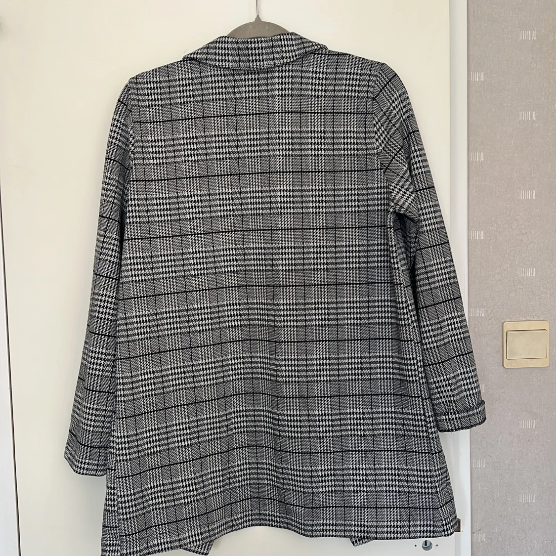 Rutig kavaj från H&M Divided, S - 3