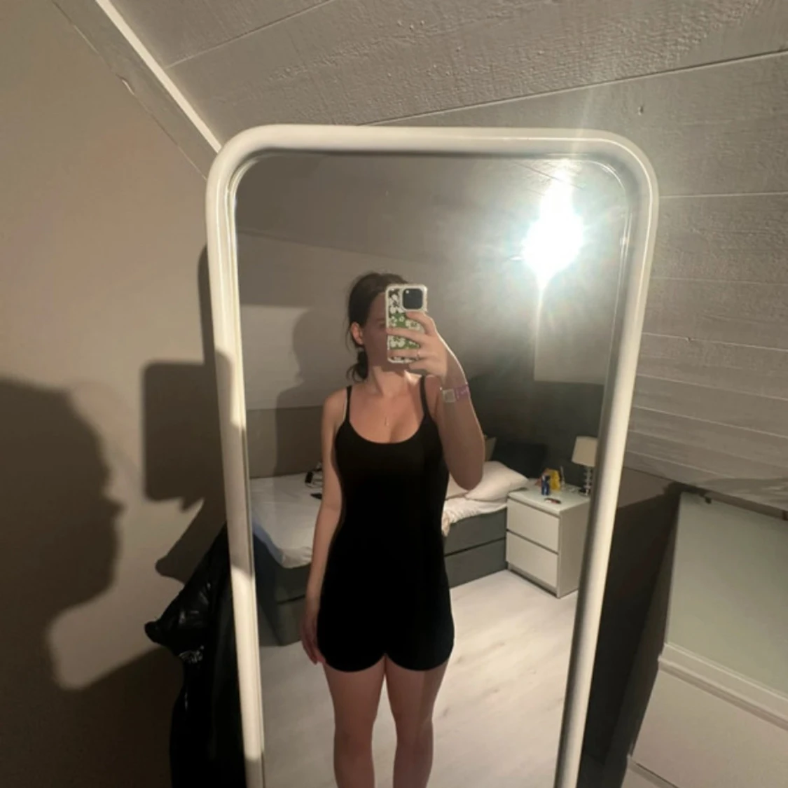 Svart tight body med shorts