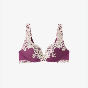 intimissimi bh - superfin bh från intimissimi, säljer då jag har liknade från samma kollektion 💖