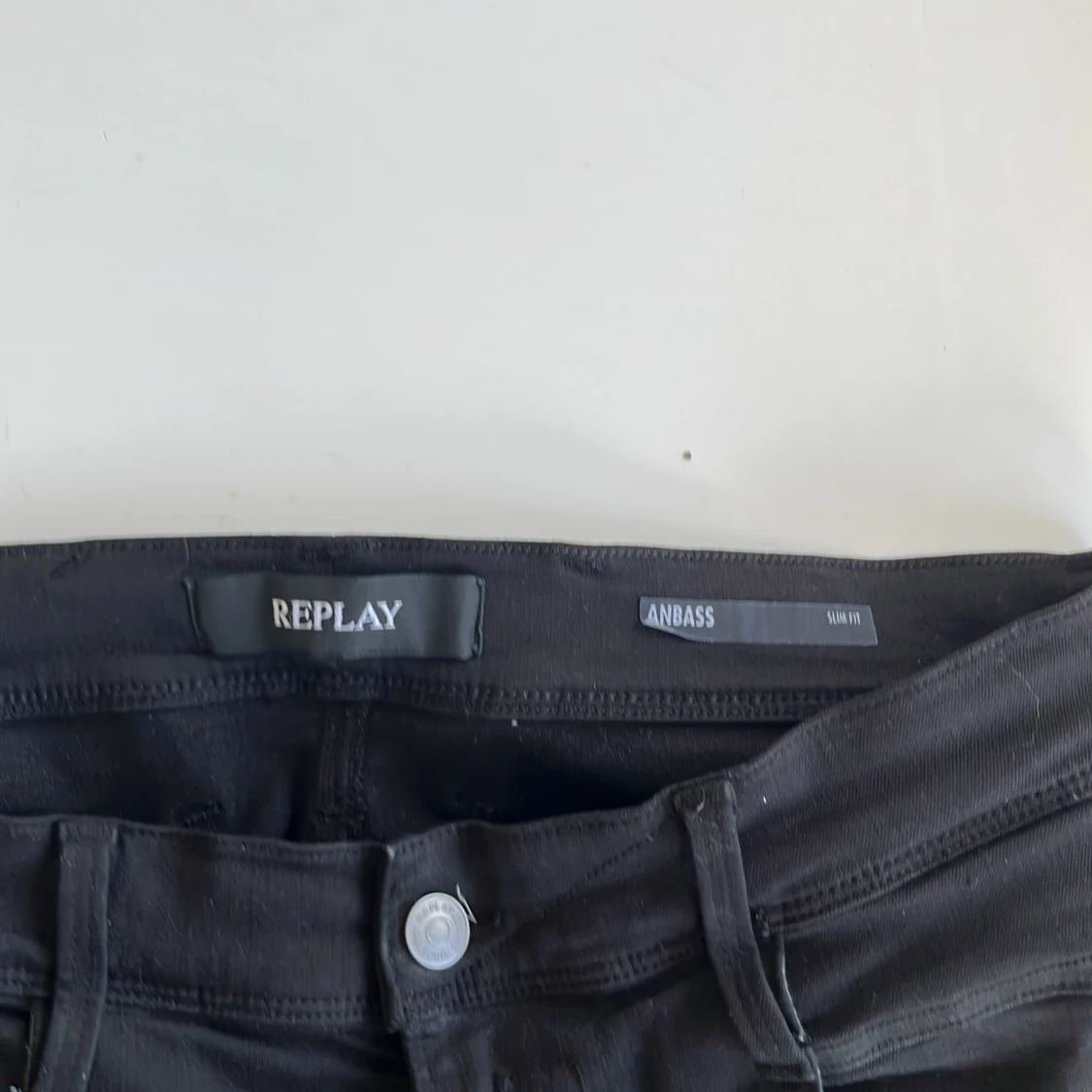 Svarta Replay Anbass jeans - 2