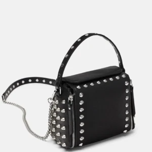 Svart handväska med nitar och kedja - Väska 