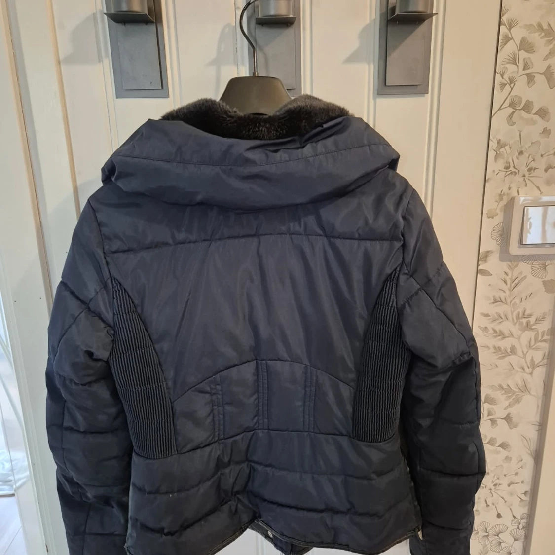 Mörkblå jacka från Havana - 1