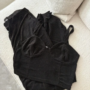 Bubbleroom set - Topp och byxor nyskick 