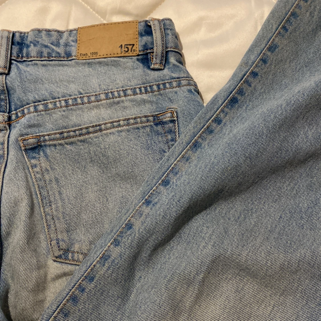 Ljusblå wide leg jeans från 157 - 3