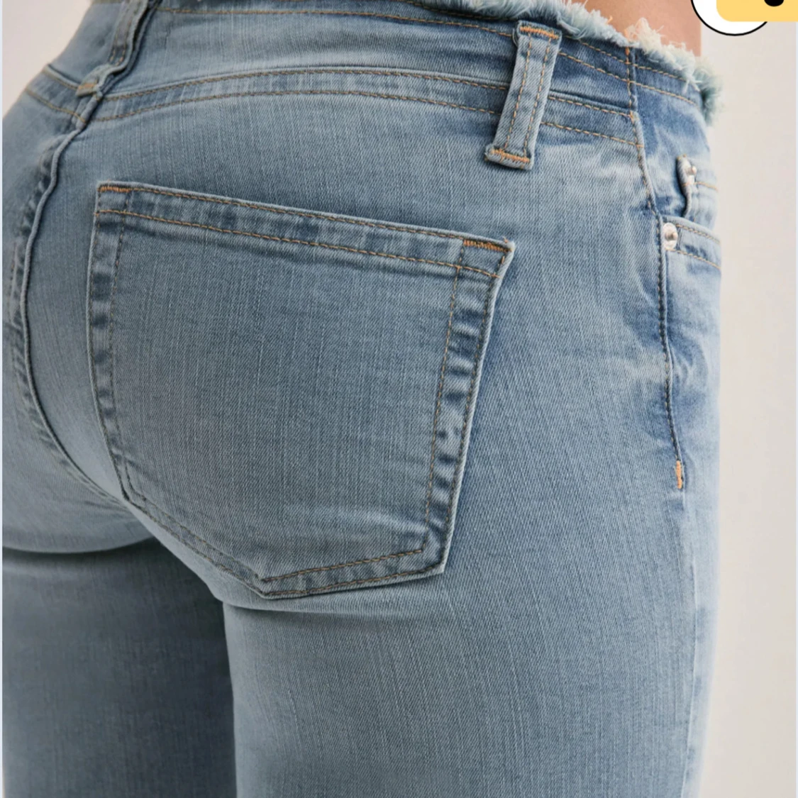 Ljus blåa jeans - 1