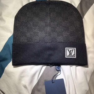 Mössa - Helt nya skrivk om du hsr en fråga!