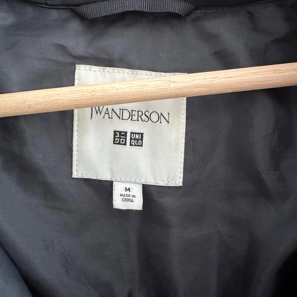 Mörkblå pufferjacka JW Anderson x Uniqlo - 1