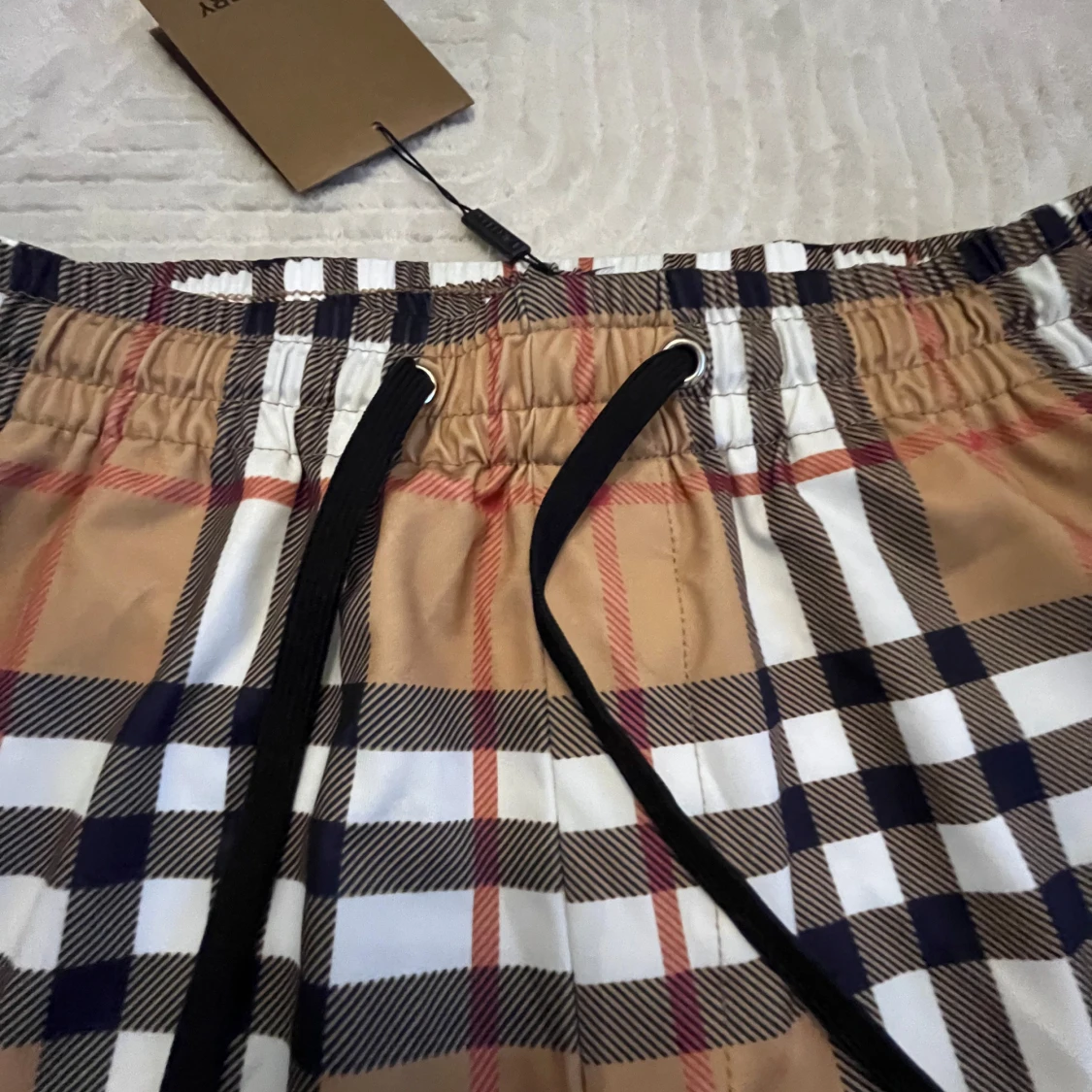  Burberry shorts  - 4