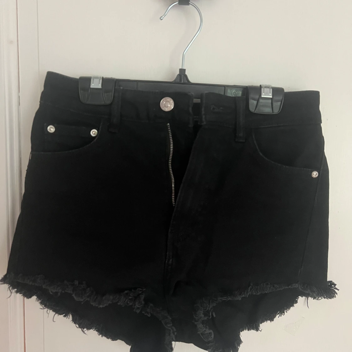 Svarta jeansshorts