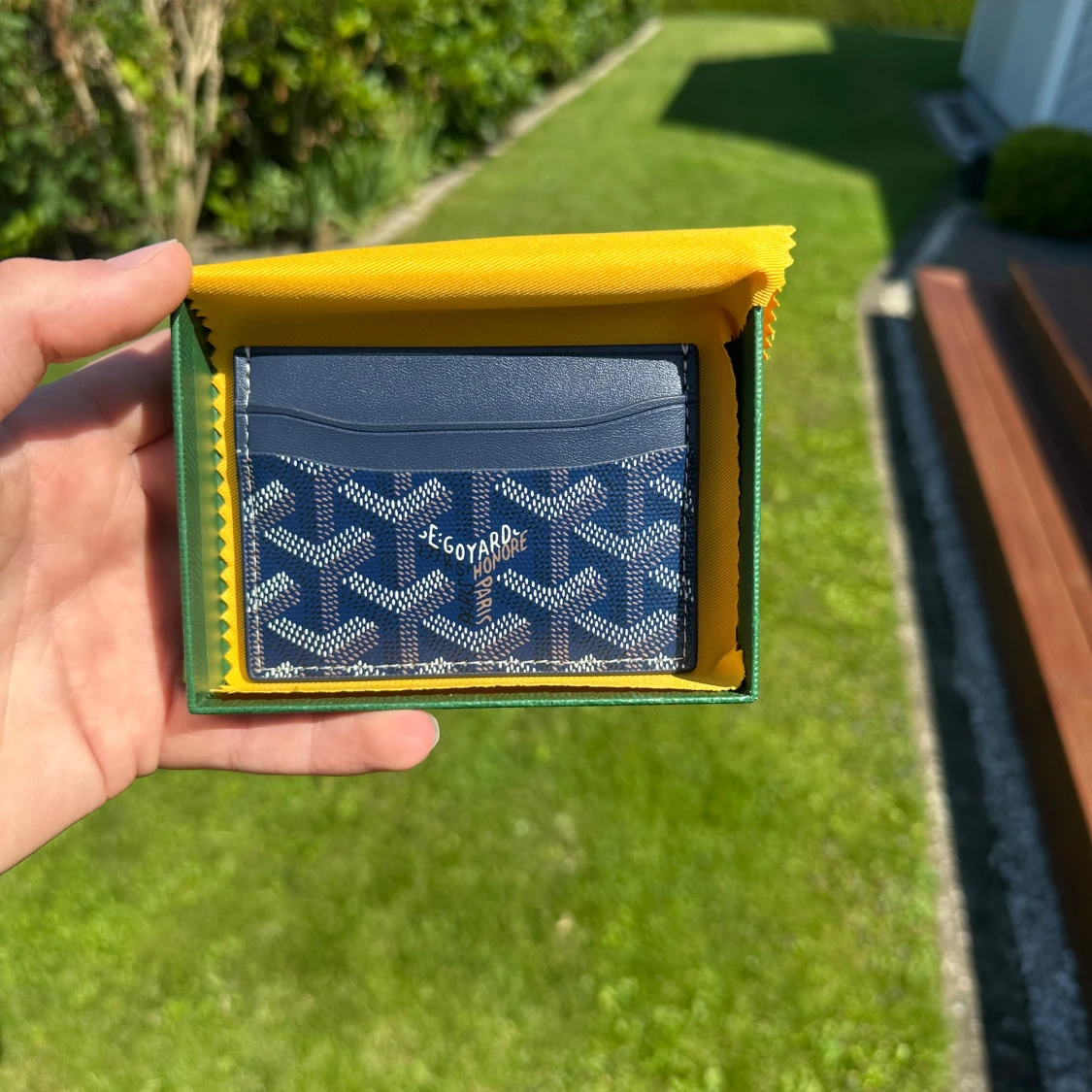 Mörkblå Goyaard korthållare  - 2