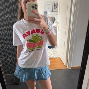 Volang kjol - Super söt volang kjol helt ny!