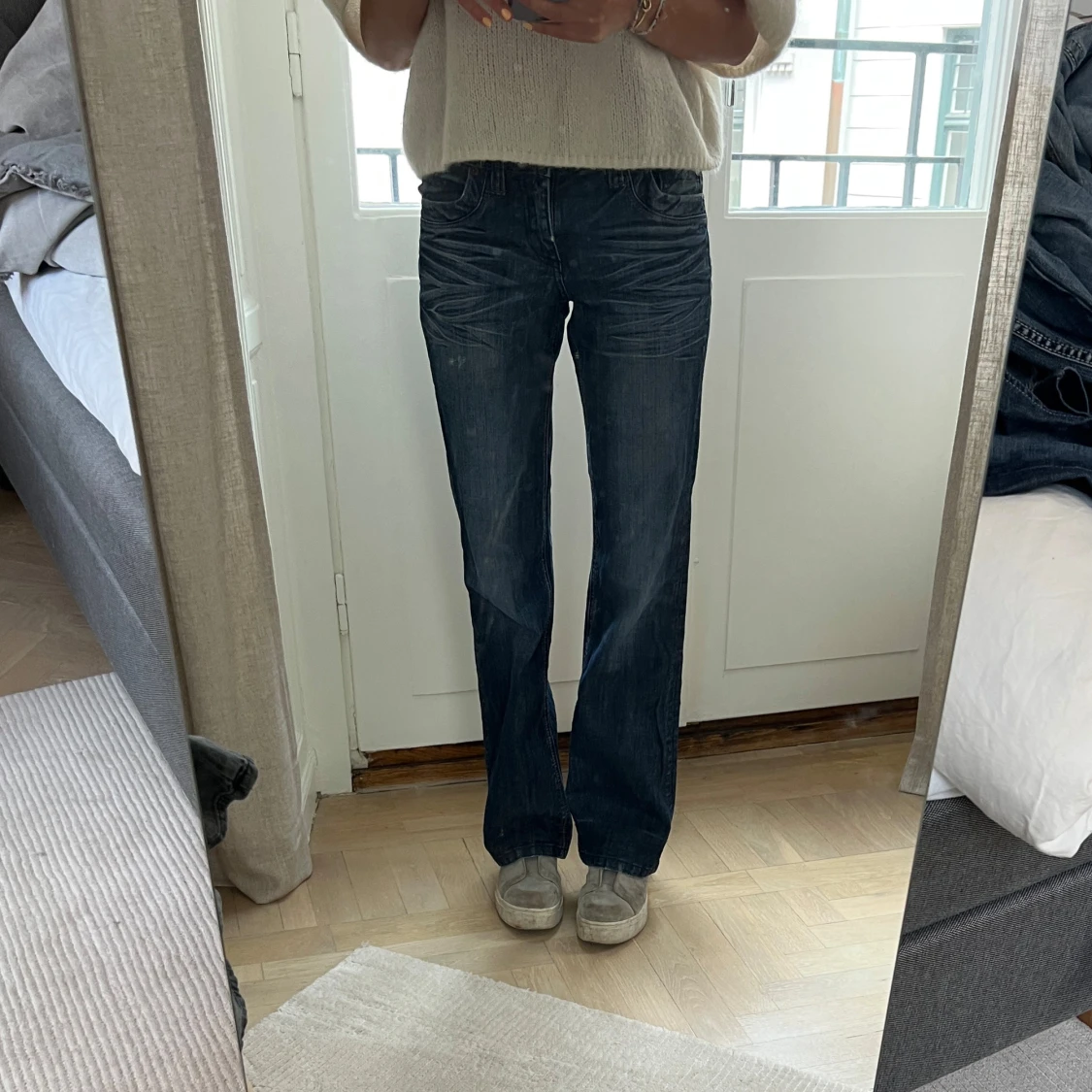 Blå bootcut jeans från s.Oliver 