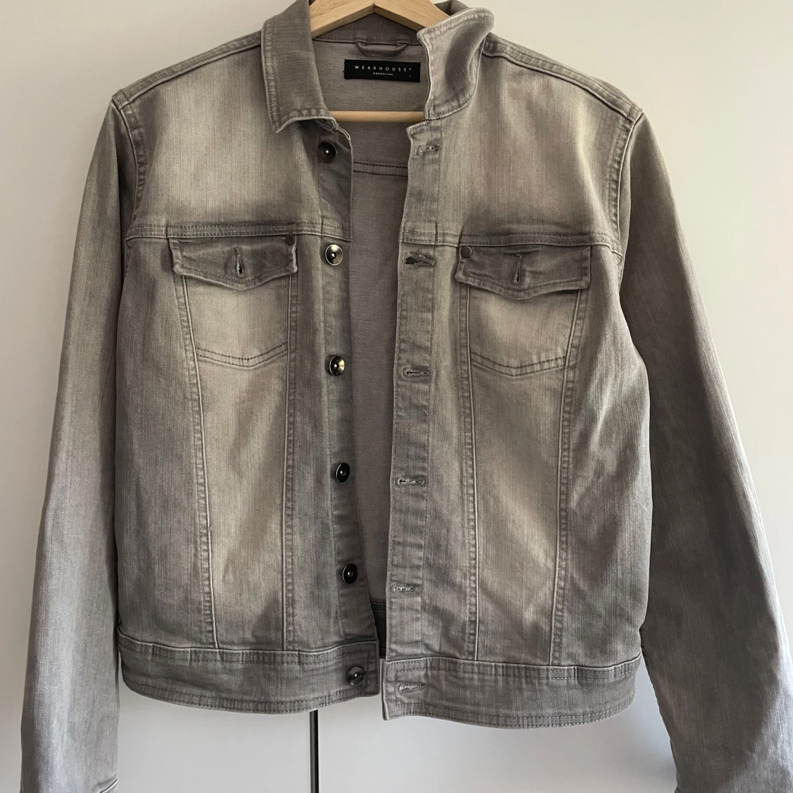 Grå jeansjacka  - 1