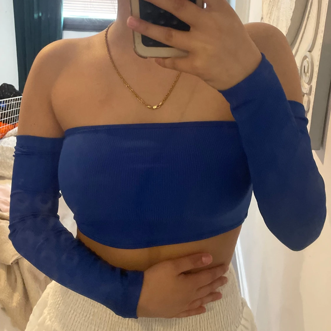 Blå offshoulder croppad topp - 1