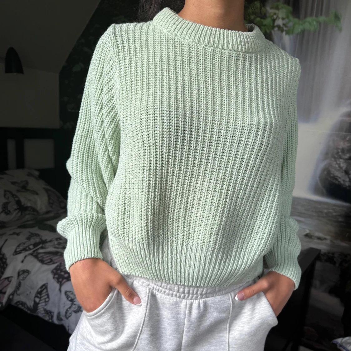 Ljusgrön stickad tröja med struktur