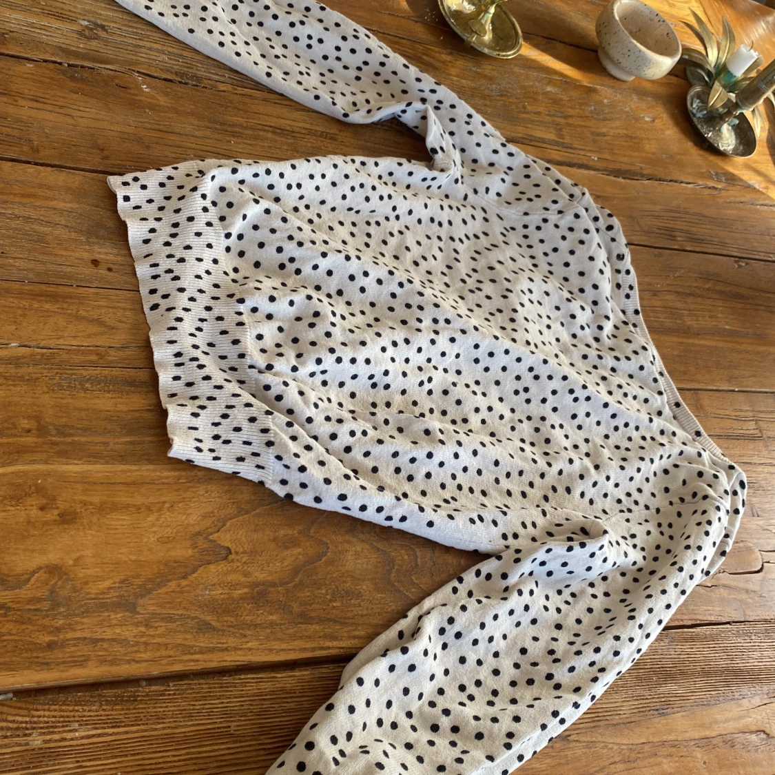 Vit prickig kofta från H&M Divided - 1