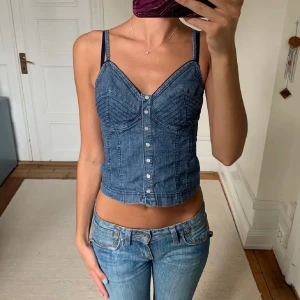 Jeanstopp - Jeanstopp från Lindex. Storlek M