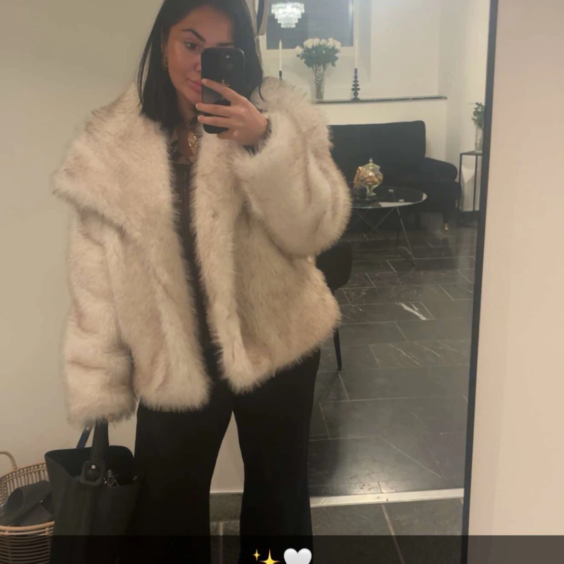 Beige pälsjacka - 1