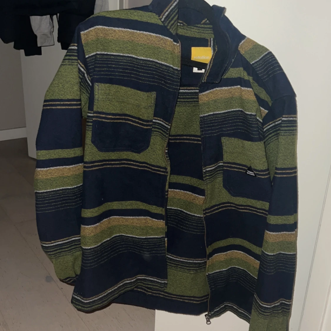 Randig overshirt från carlings