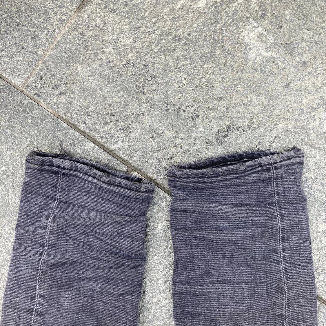 Grå jeans från Tiger of Sweden - 4