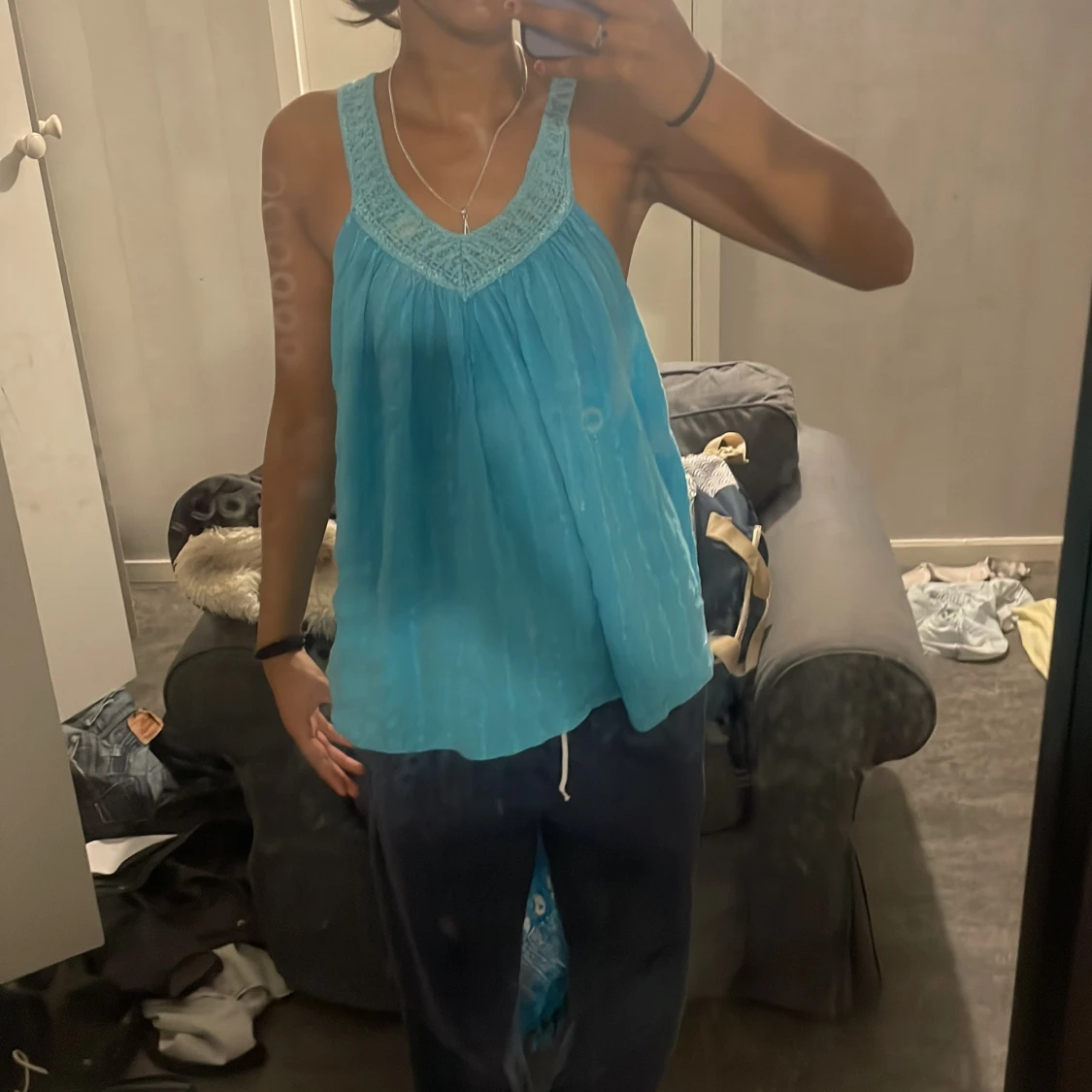 Turkos ärmlös linnetopp - 1