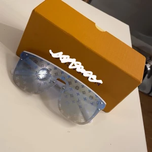 Summer glasses  - Selling my summer glasses that i dont use anymore 
