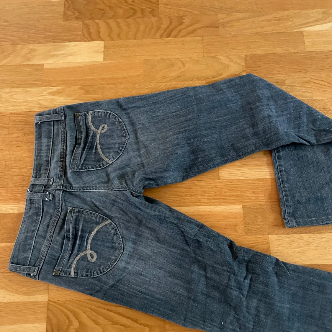 Lågmidjade bootcut jeans  - 1