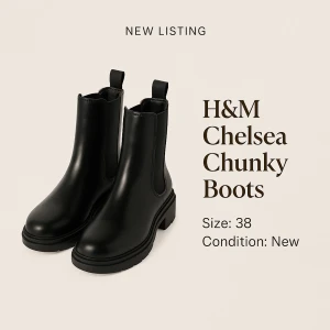 Svarta chunky chelsea boots från H&M - Säljer ett par svarta chunky chelsea boots från H&M. Skorna har en kraftig sula, rund tå och resår på sidorna för enkel påtagning. Tillverkade i syntetmaterial med en stilren och modern look.