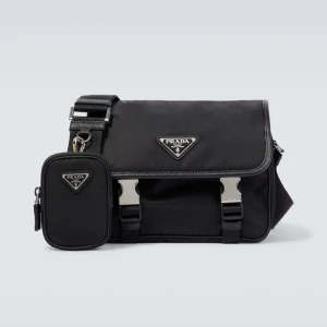 Axelväska - Skön till sommarn, använt 3-4 gånger max.