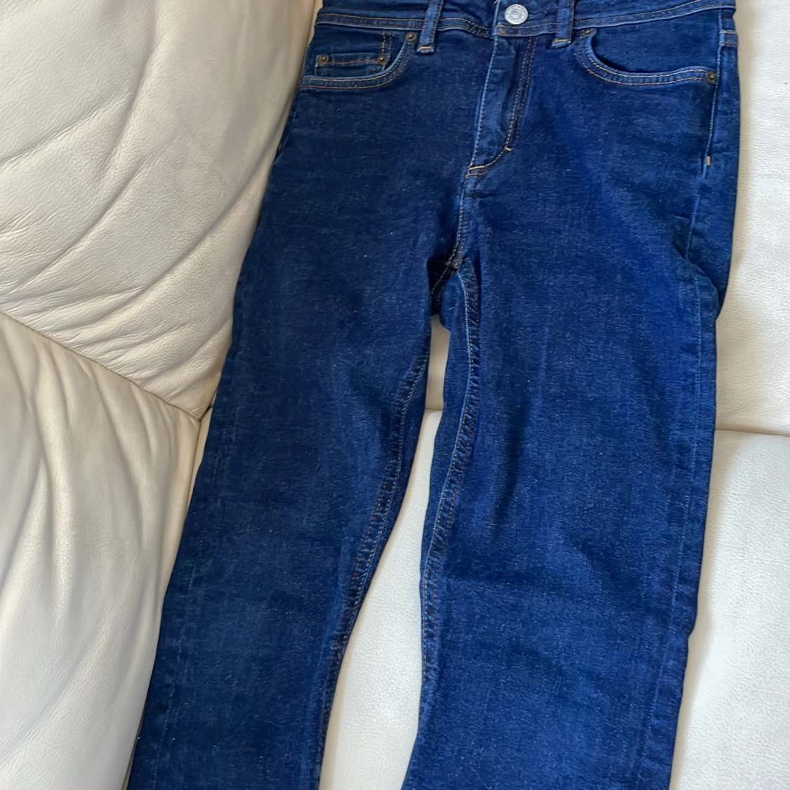 Mörkblå jeansbyxor från Acne Studios Blå Konst - 4