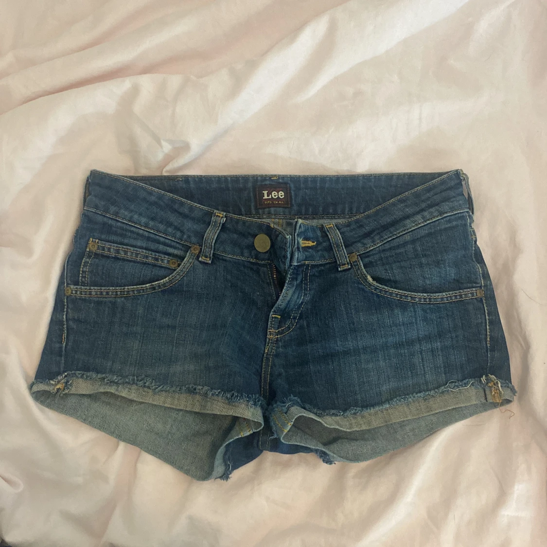 Blå jeansshorts från Lee