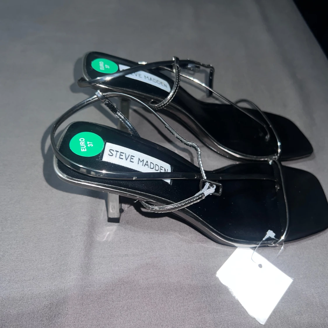 Steve Madden metallic black klackar – stl 37, helt nya! - 1