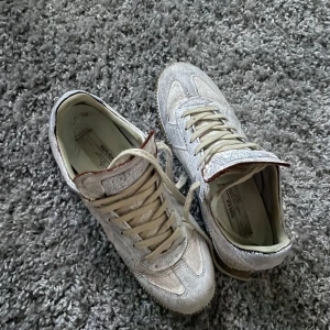 INTRESSEKOLL !! Gats - Säljer ett par unika gats !! Använda ett par gånger !! Jag tar emot byten så det är bara att hojta till om du är intresserad 