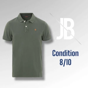 Piké från Morris  - Otroligt najs piké från Morris i storlek L🔥🔥perfekt för en outfit med linnebyxor🤩🤩nypris runt 1100kr😮skriv vid frågor😇😇