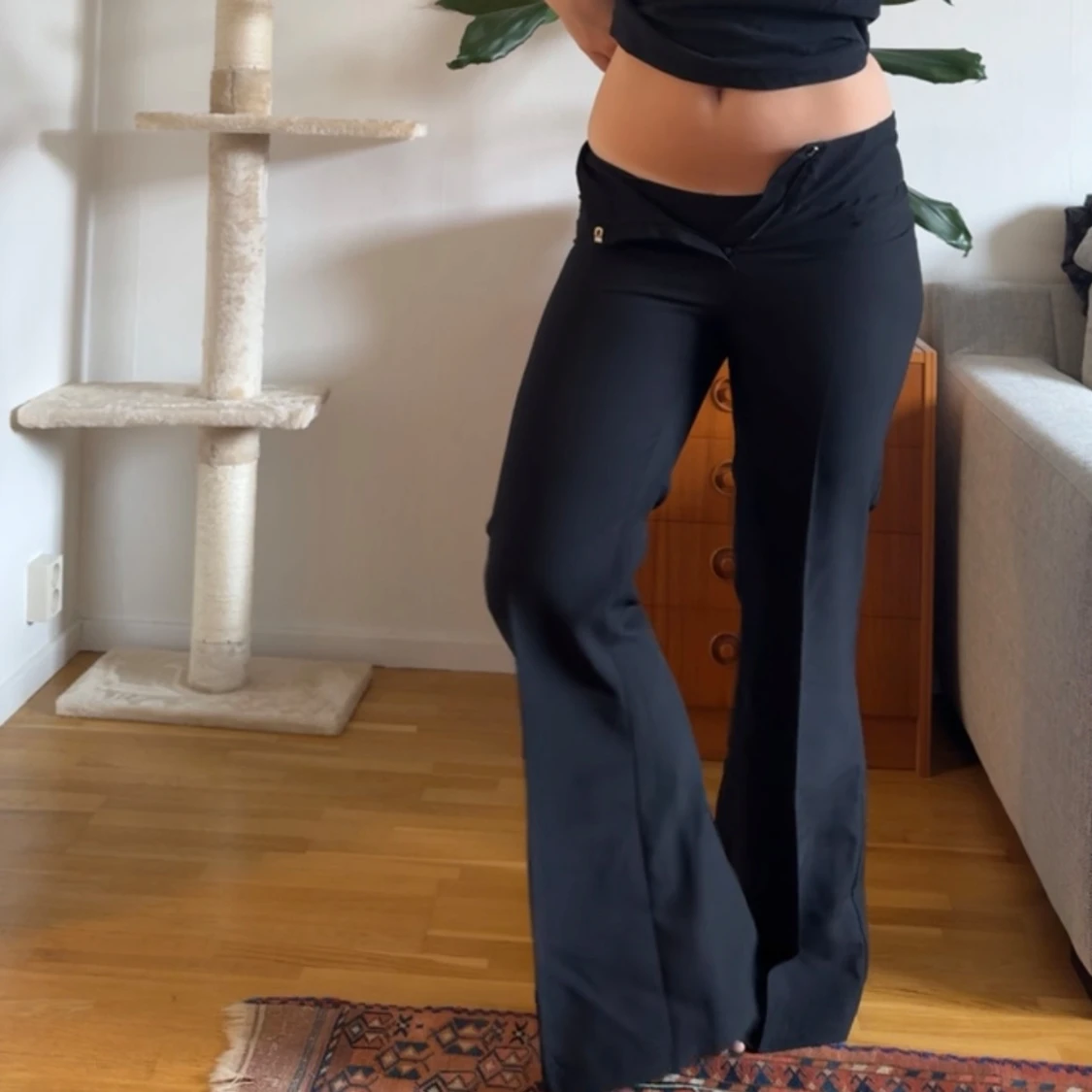 Utsvängda kostymbyxor  - 3