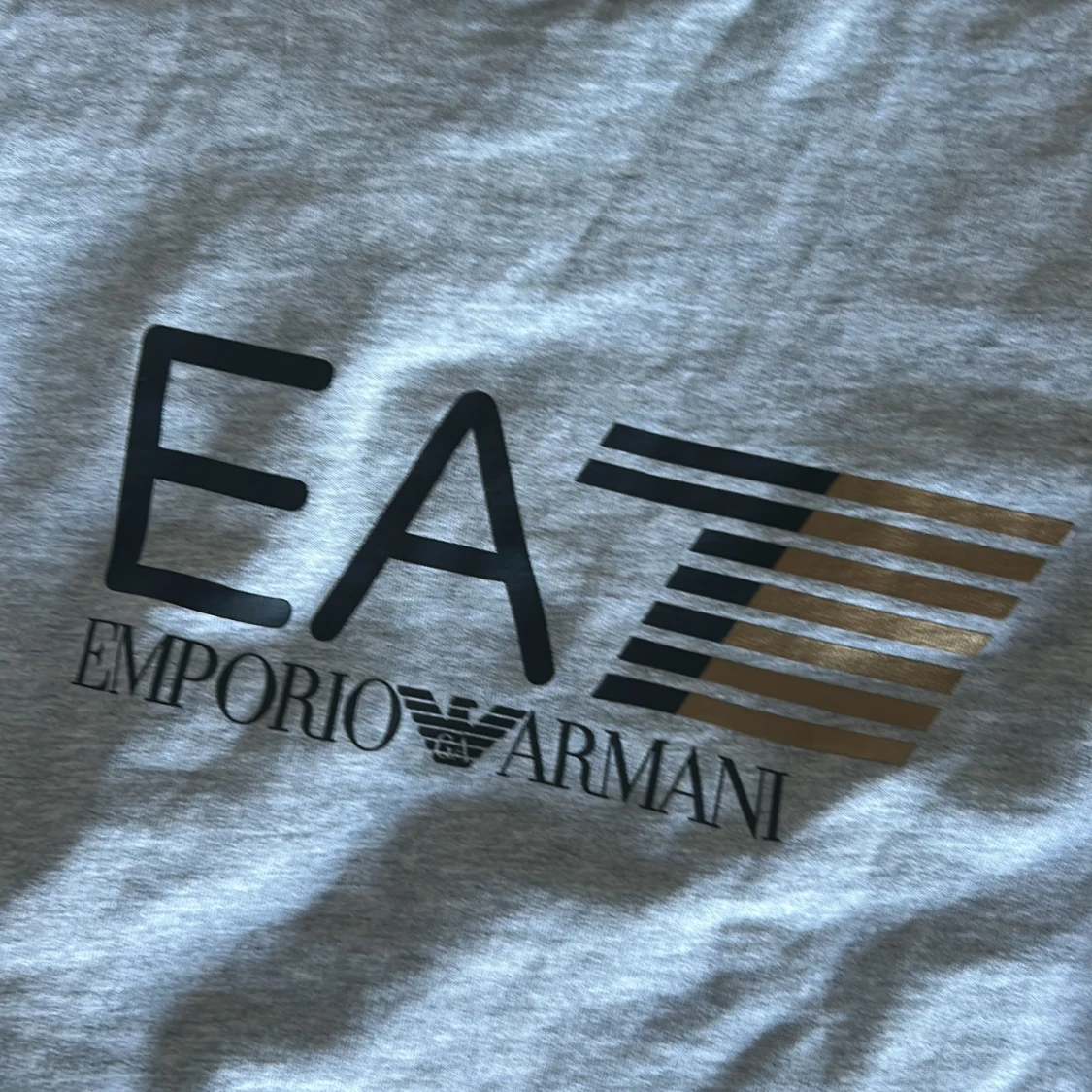 Grå sweatshirt från Emporio Armani EA7 - 1