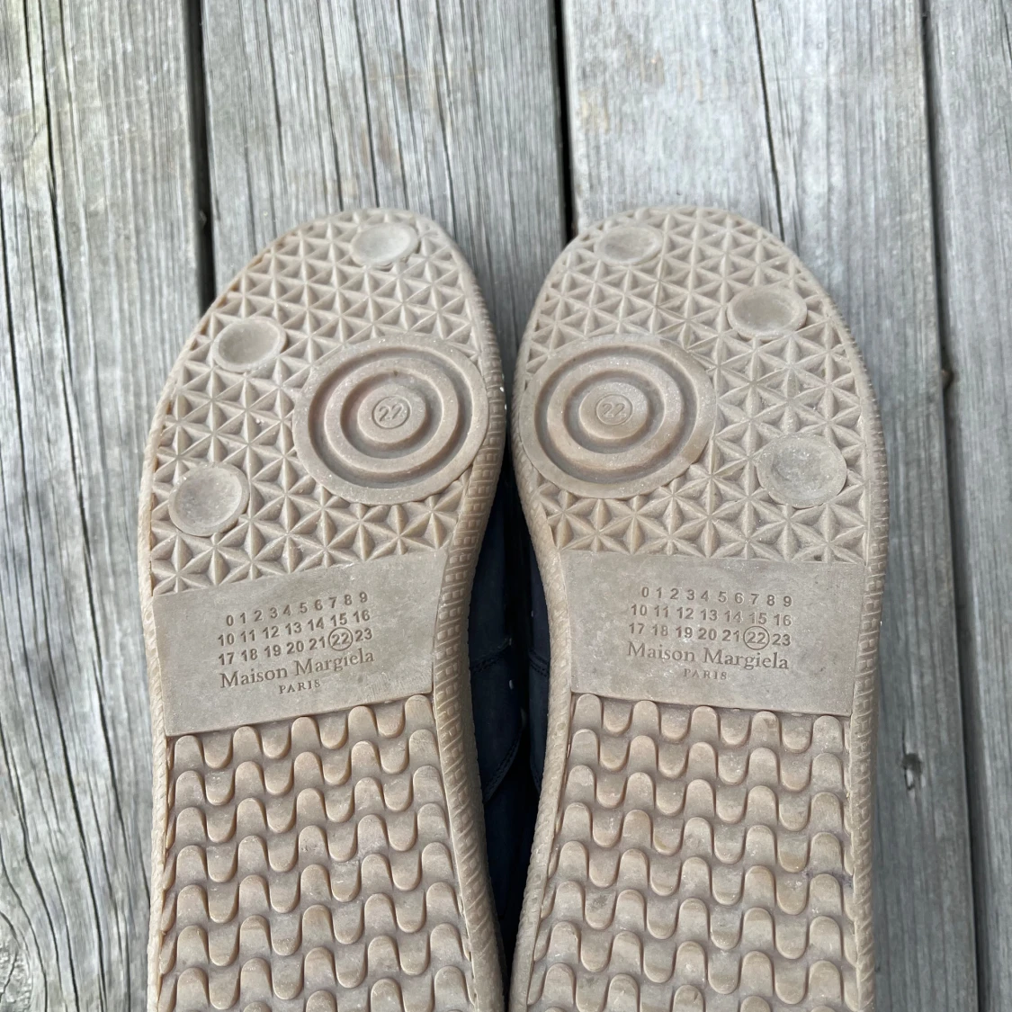 Maison Margiela paint splatter gats  - 3