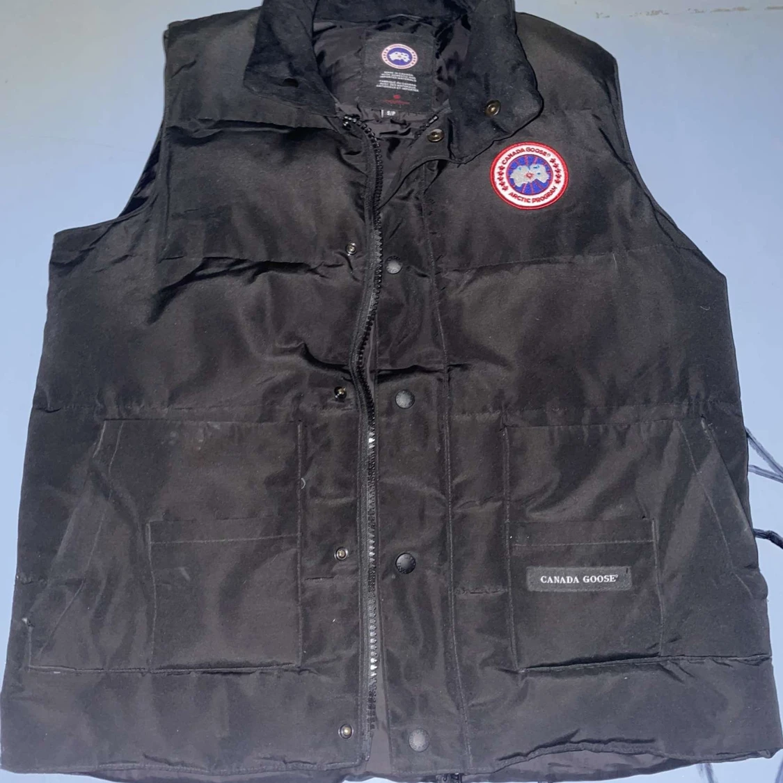 Svart dunväst från Canada Goose - 2