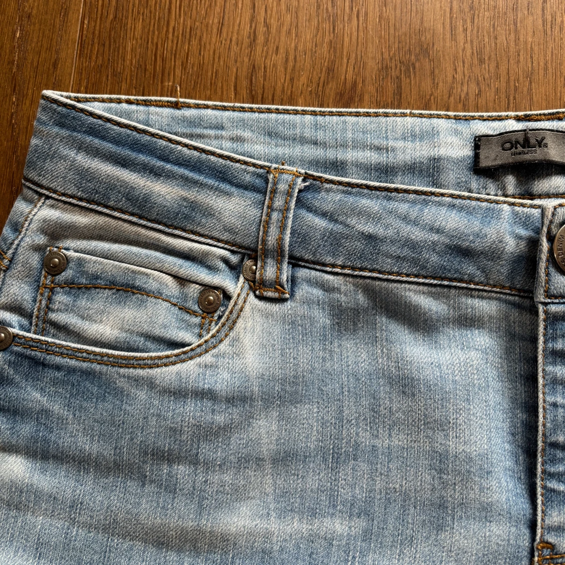 Ljusblå jeansshorts från ONLY - 2