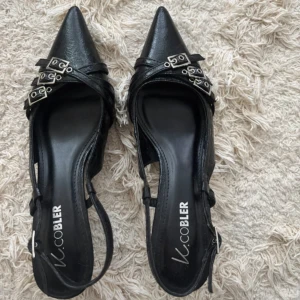 Otroliga klackar - Supersnygga från K.cobler, nypris 800kr