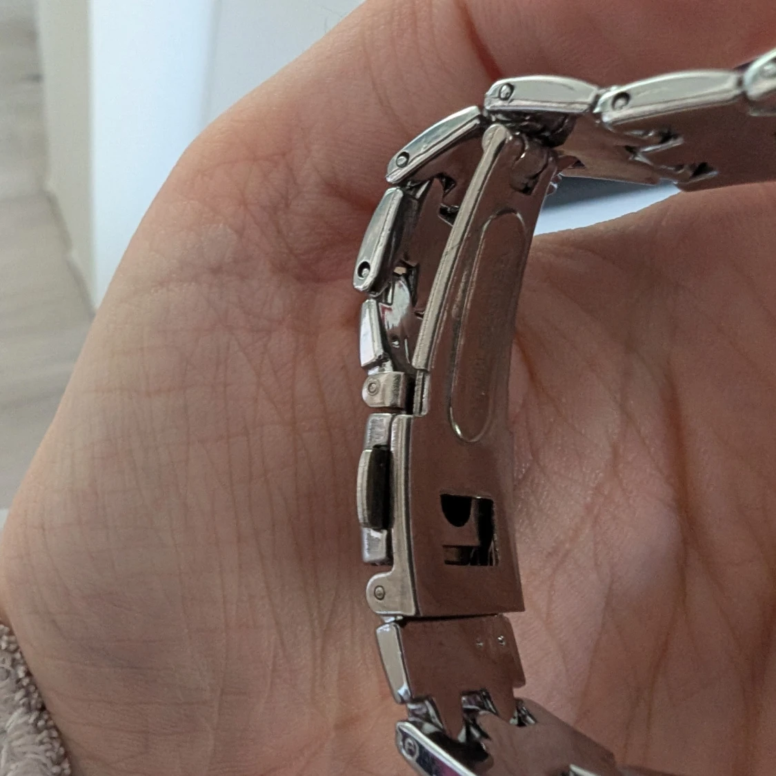 Silverfärgad ROSRA damklocka - 2