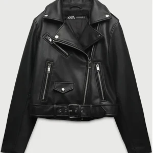 Skinnjacka - Skinnjacka från Zara, storlek M men passar mig med storlek S